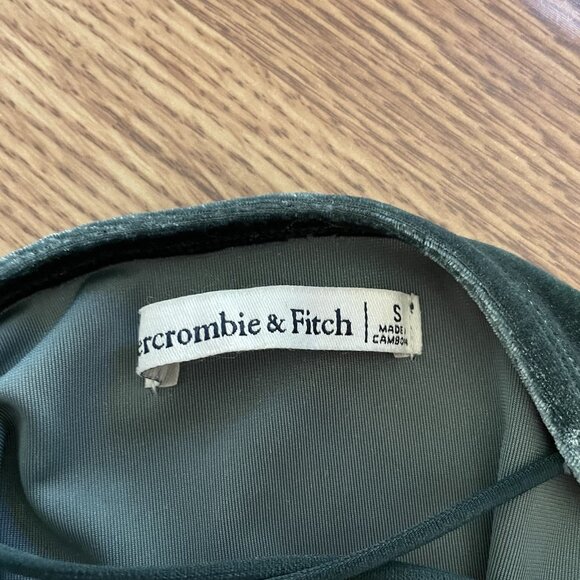 Abercrombie & Fitch Wmn S Green Velvet Criss-Cross Straps Cowl Neck Bodysuit NWT - Picture 7 of 13